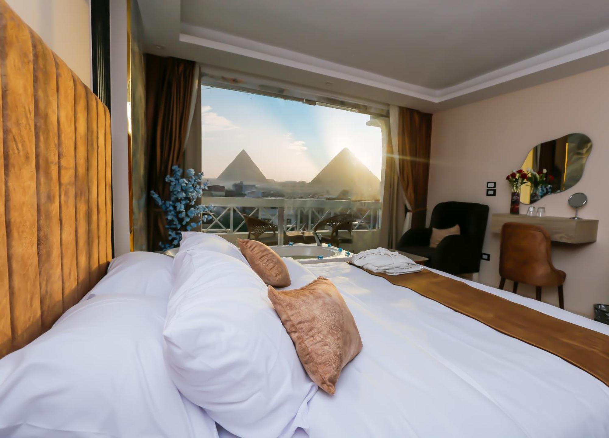 Horizon Pyramid View Inn Kafret el-Gabal Esterno foto